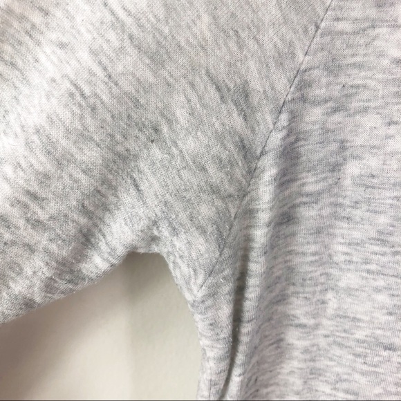 Aritzia Talula Grey Henley - Picture 4 of 4